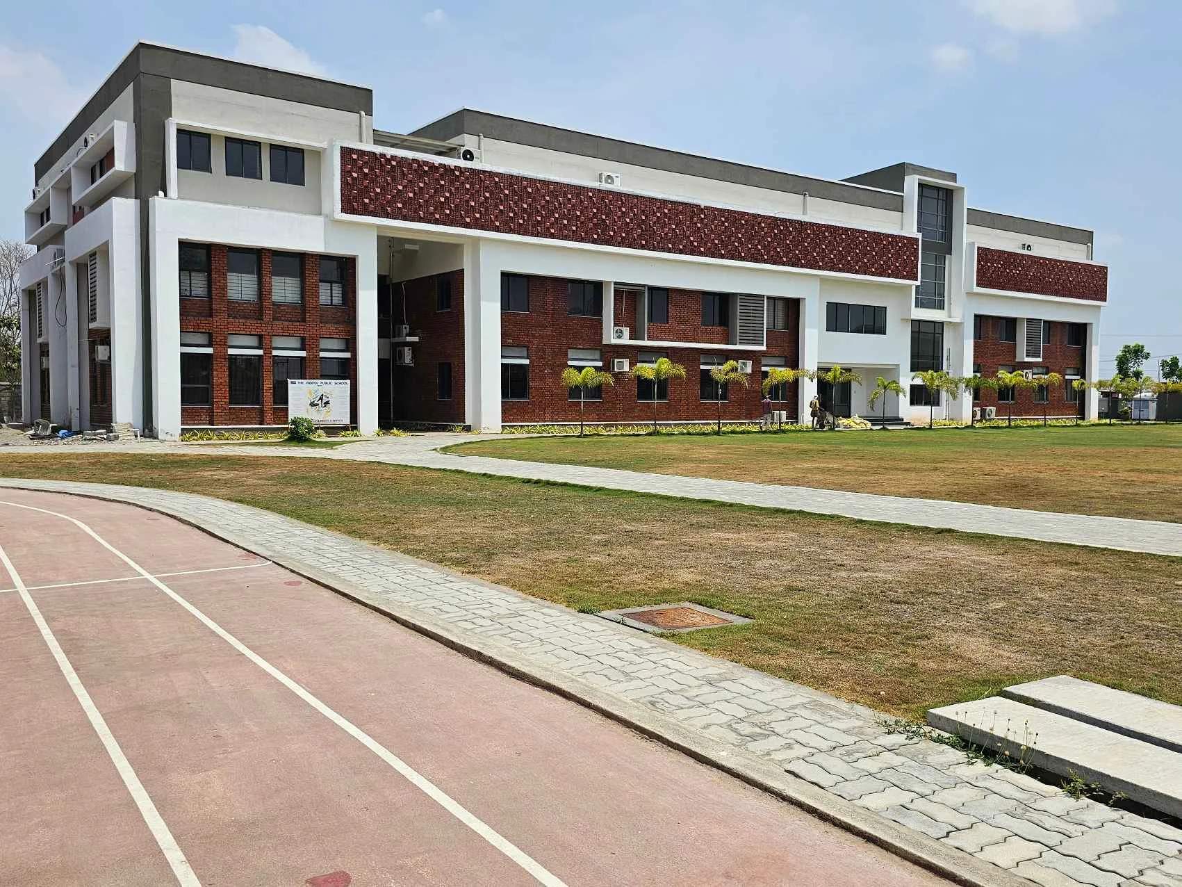 Visit our campuses