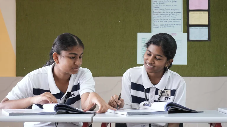 First IGCSE graduates